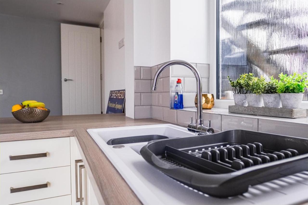 Apartamento Shepherd's Rest Location With Parking