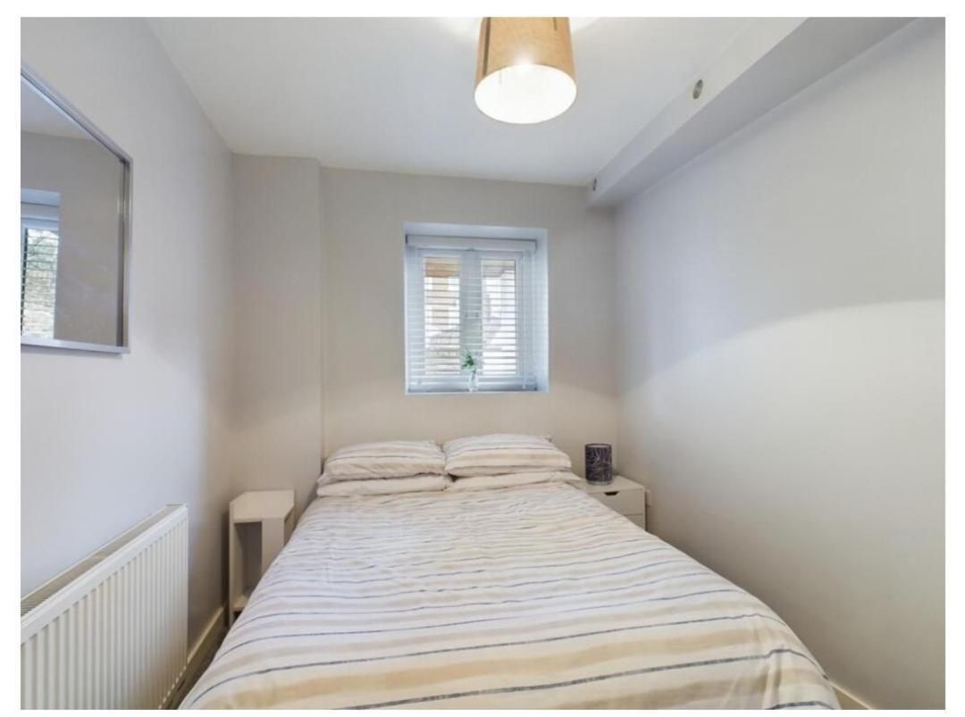 Shepherd's Rest Location With Parking Tewkesbury
